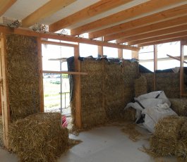 Visite d'une maison écologique chez Mathilde et Jonathan